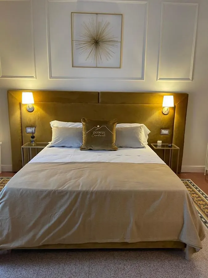 Hotel Domus Capodimonte Nápoles Pensión