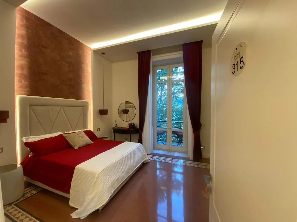 Domus Capodimonte Hotel Naples