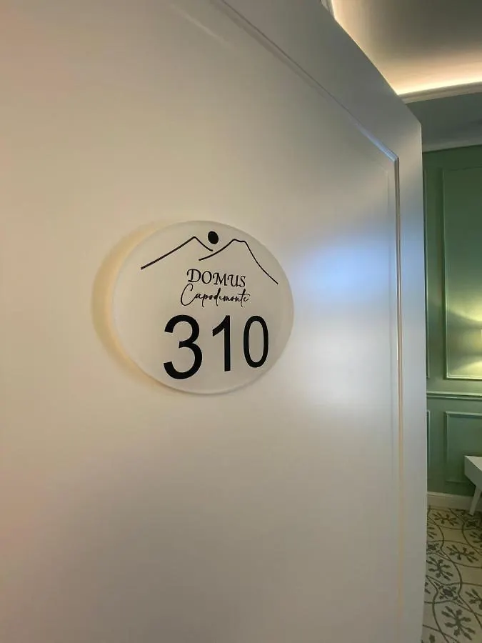 Domus Capodimonte Hotel Naples Guest house