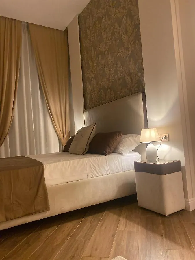 Domus Capodimonte Hotel Naples 0*,